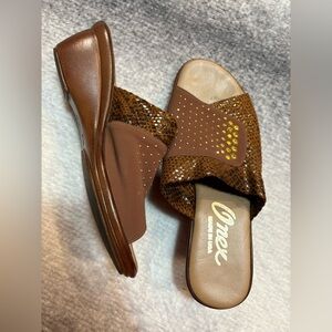 Onex Brown Snake Print Gold Rhinestone Slides Wedges Shoes Sandals 7